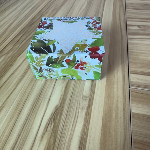 White Snow Luxurious Soap 5.3 oz (150g) Made USA Rich & creamy delightful scent - Picture 12 of 12